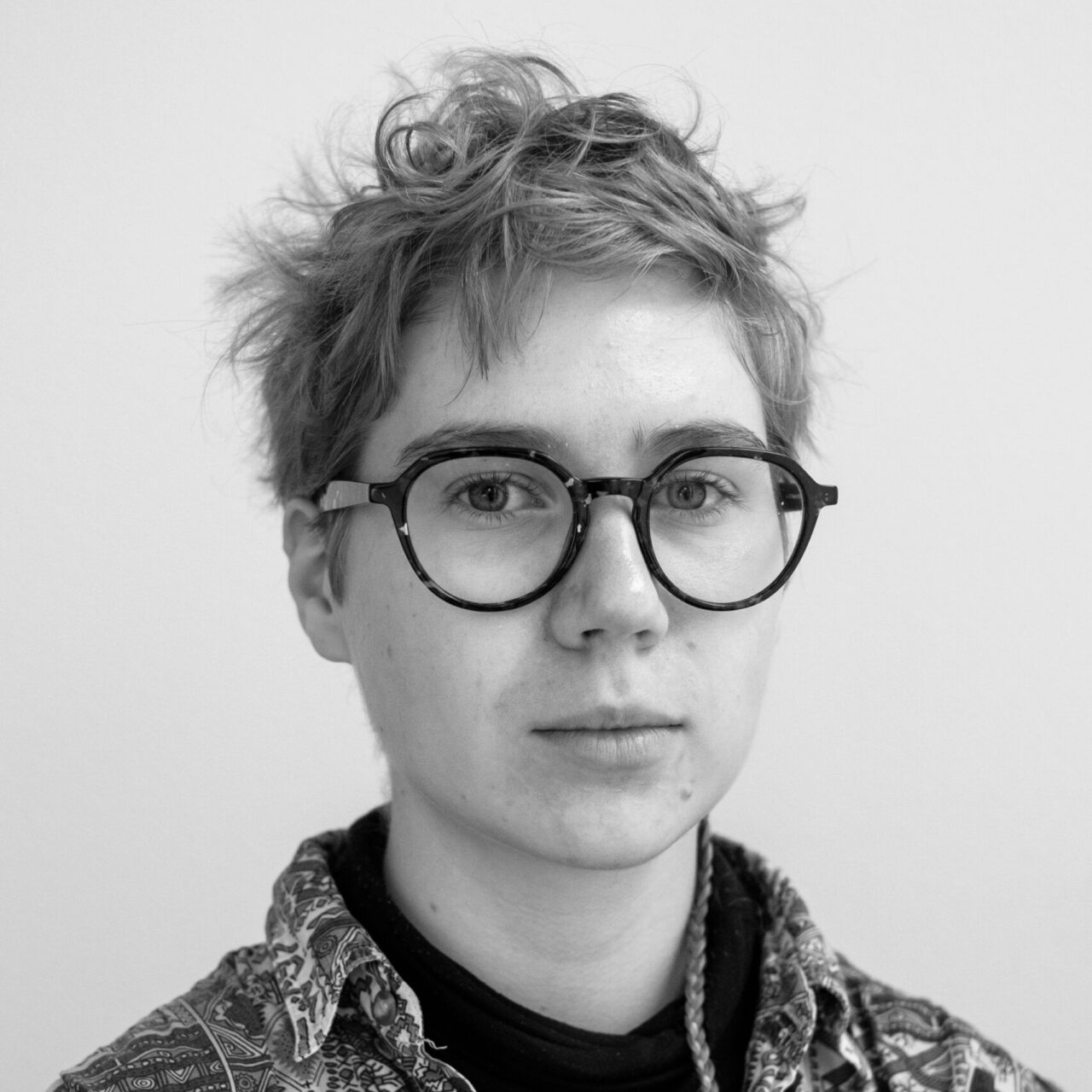 Kuvassa on Essi Savonen.